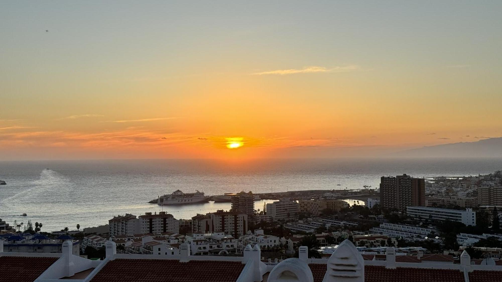 Cozy Port Royal Margot Sunset View Home By Lovetenerife Los Cristianos  Zewnętrze zdjęcie
