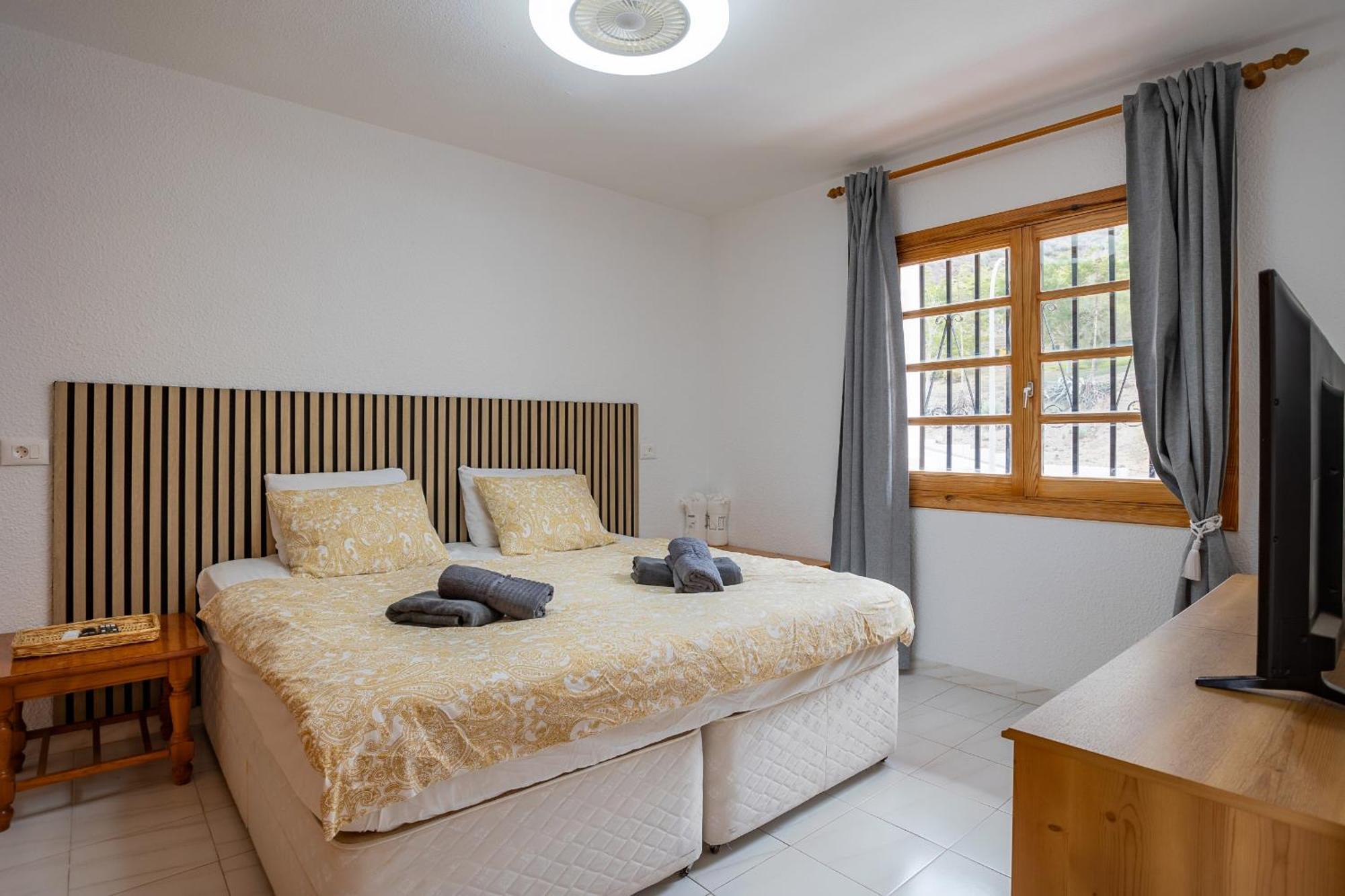 Cozy Port Royal Margot Sunset View Home By Lovetenerife Los Cristianos  Zewnętrze zdjęcie